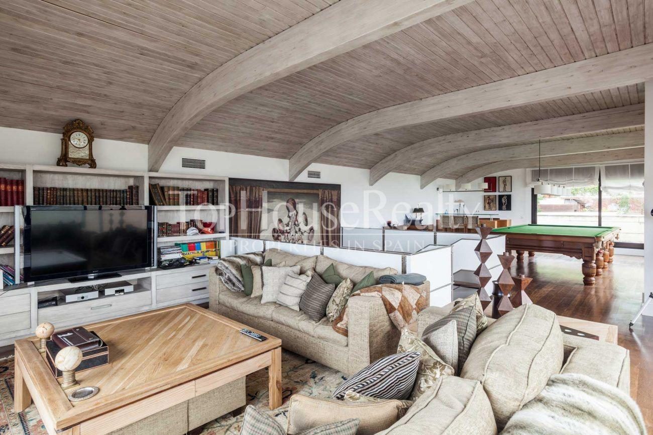 Modern house in Pedralbes