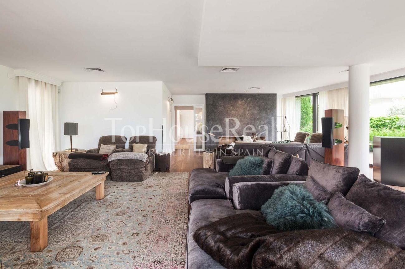 Modern house in Pedralbes