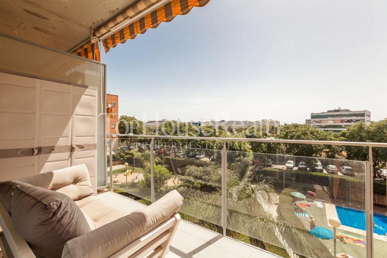 Nice and sunny apartment near Anec Blau shopping centre