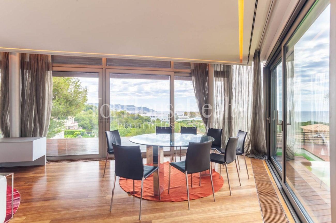 Magnificent modern house with views in Can Girona, Sitges