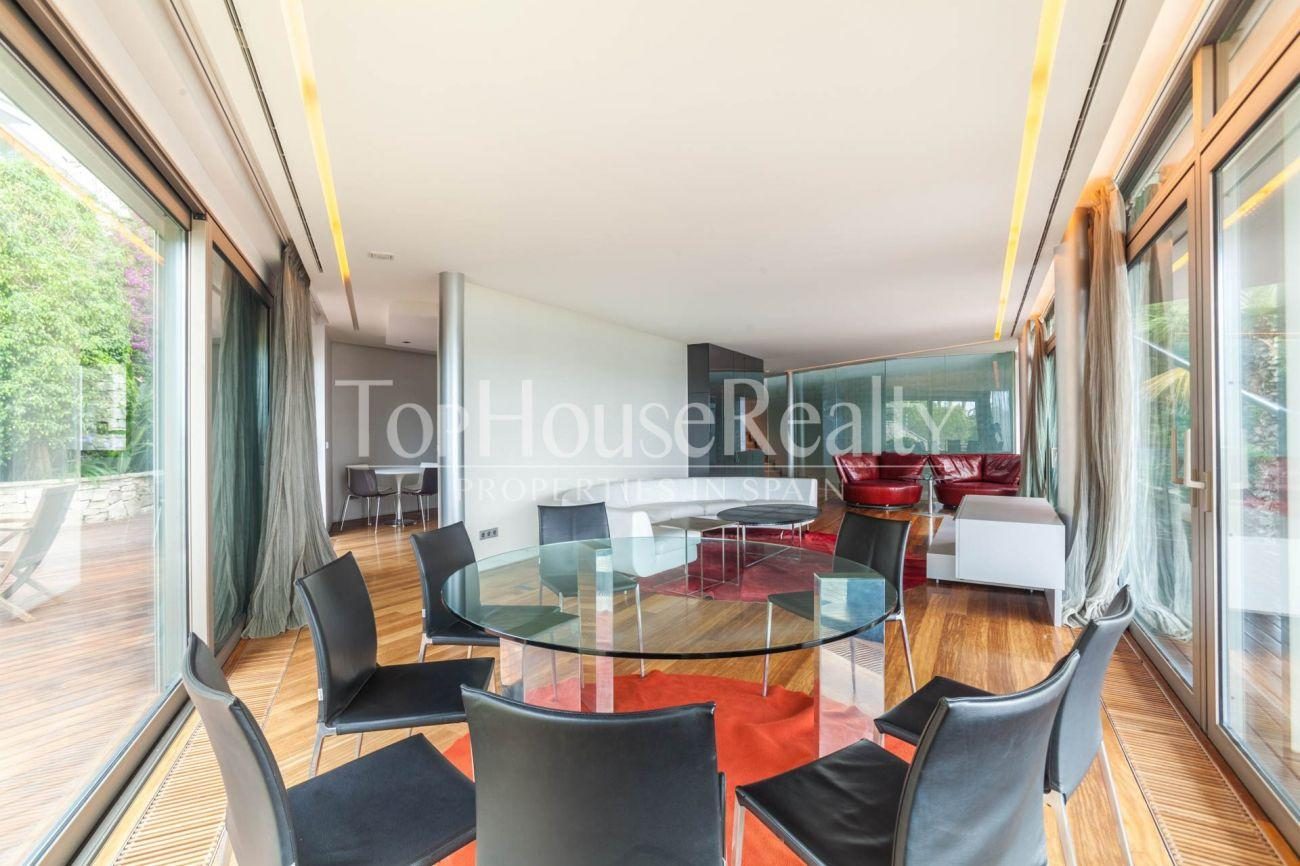 Magnificent modern house with views in Can Girona, Sitges