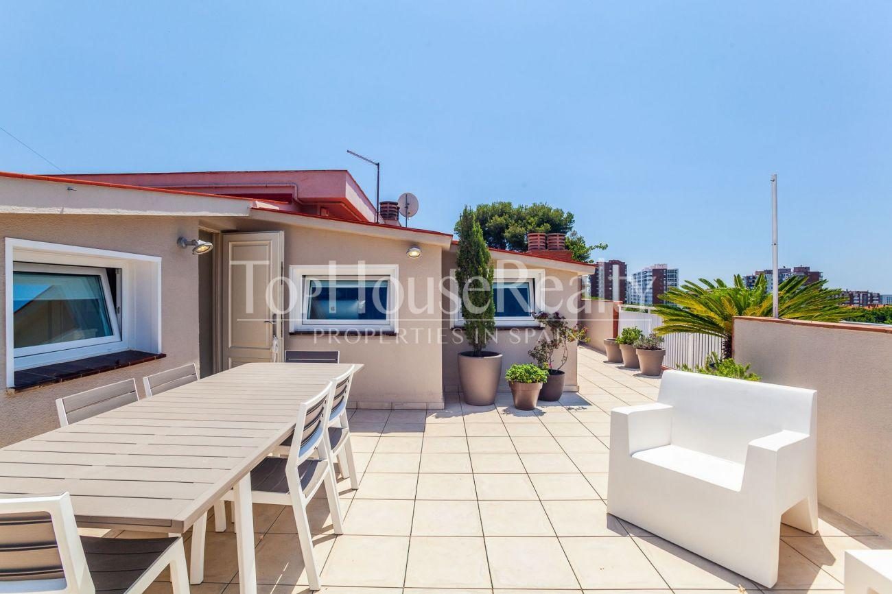 Bright penthouse in Pedralbes