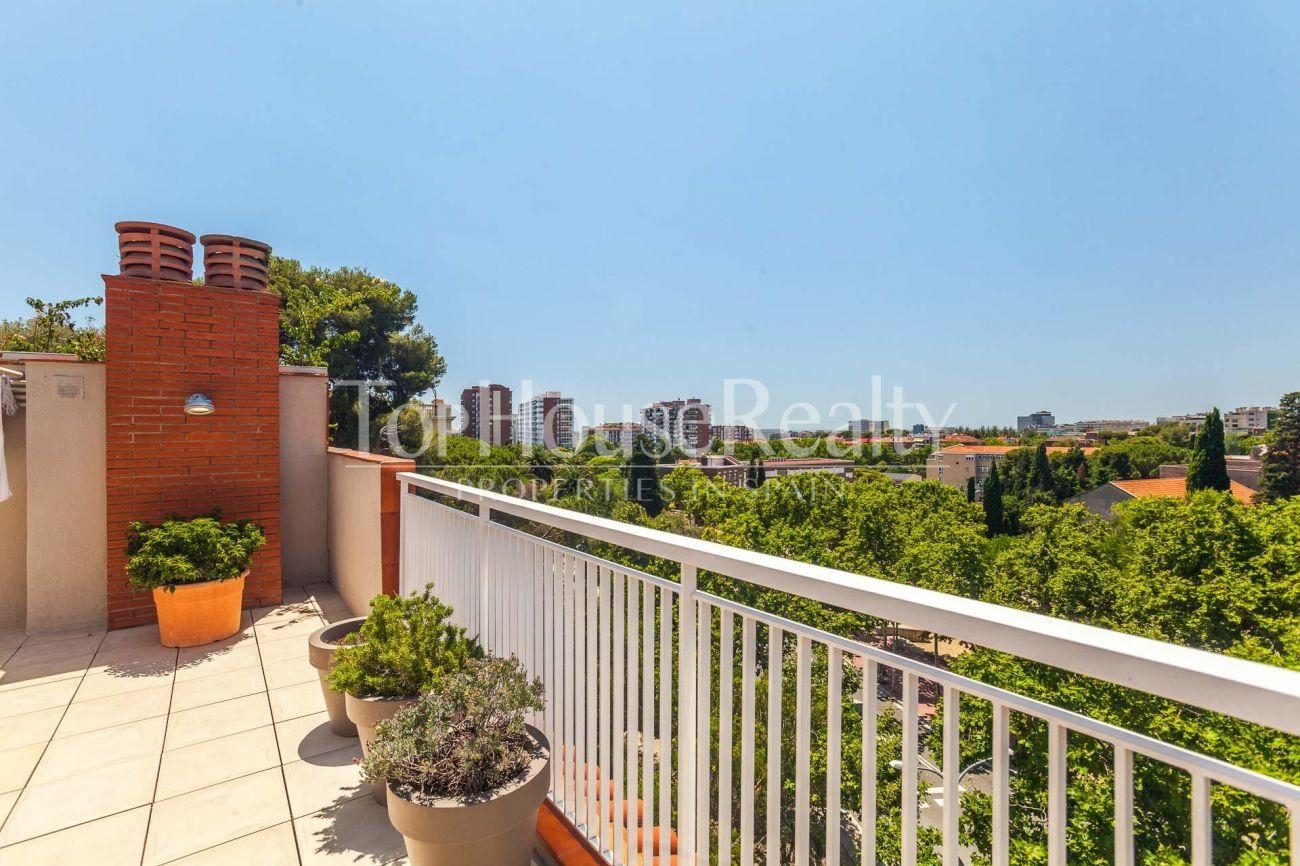 Bright penthouse in Pedralbes
