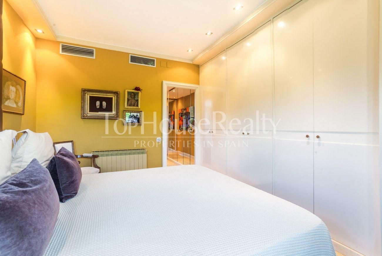 Bright penthouse in Pedralbes