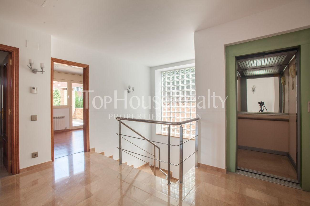 Large villa in the exceptional area of Sant Just Desvern