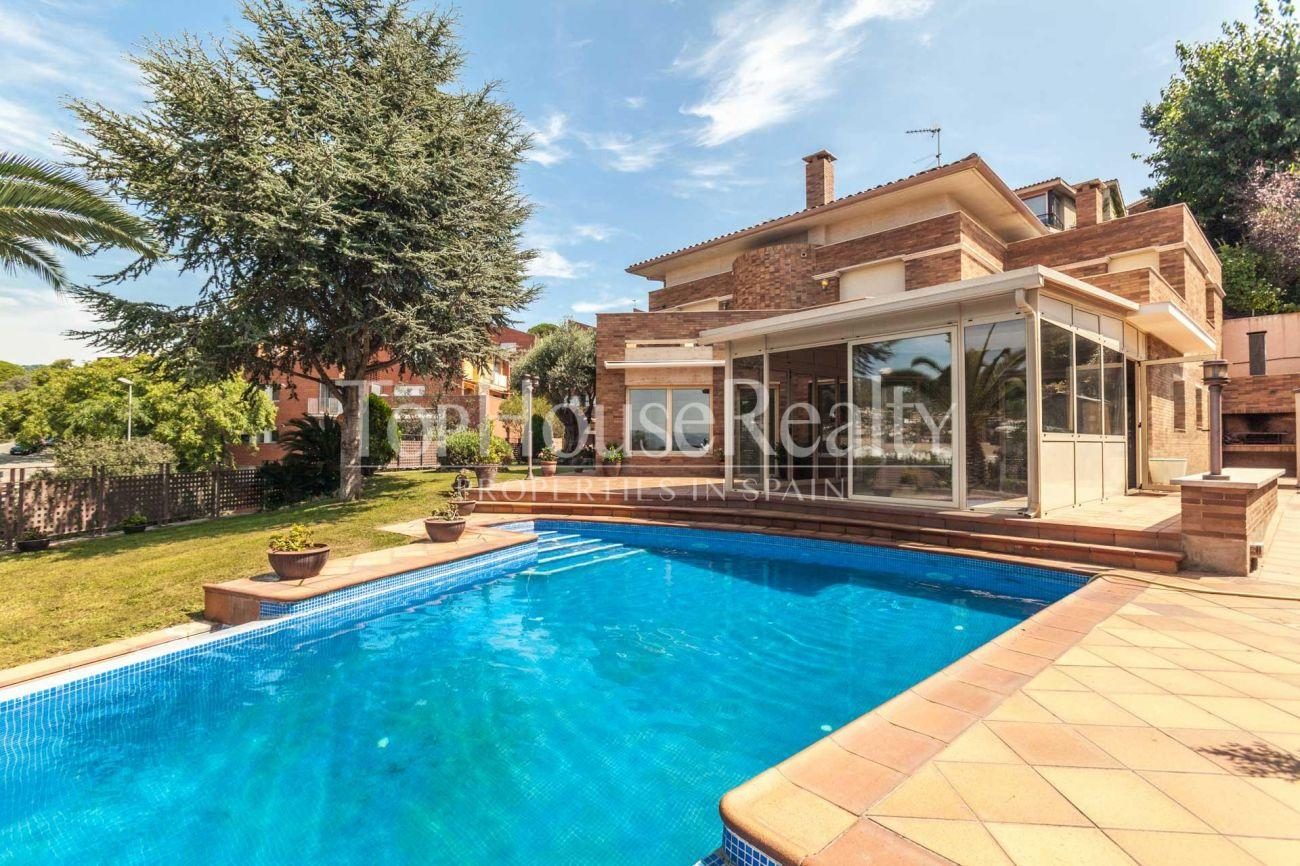Large villa in the exceptional area of Sant Just Desvern