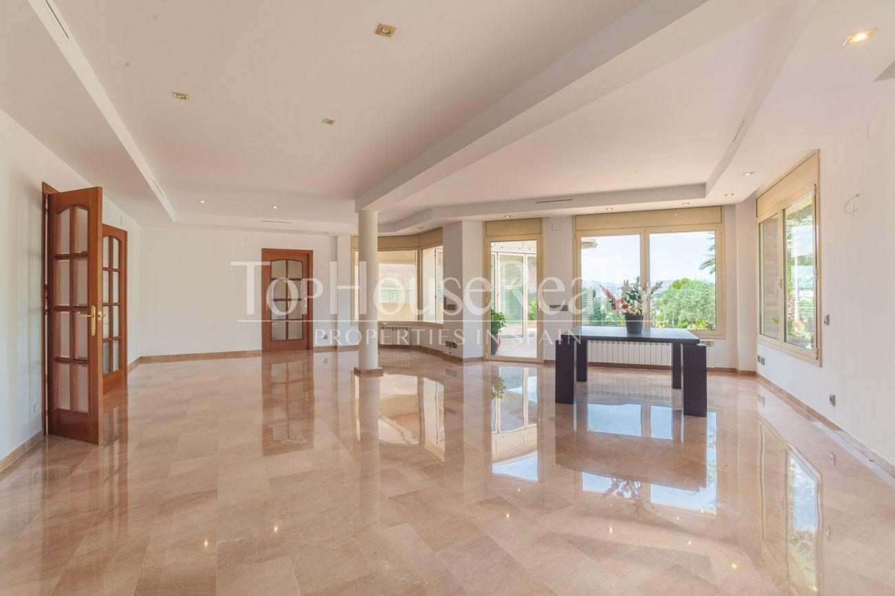 Large villa in the exceptional area of Sant Just Desvern