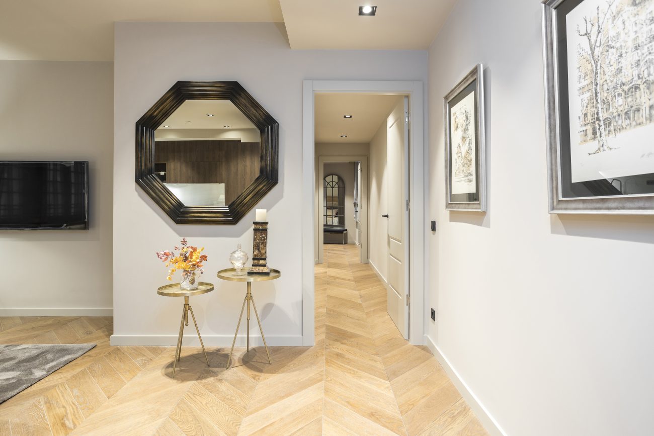 Exclusive refurbished residence on Via Layetana in Barcelona