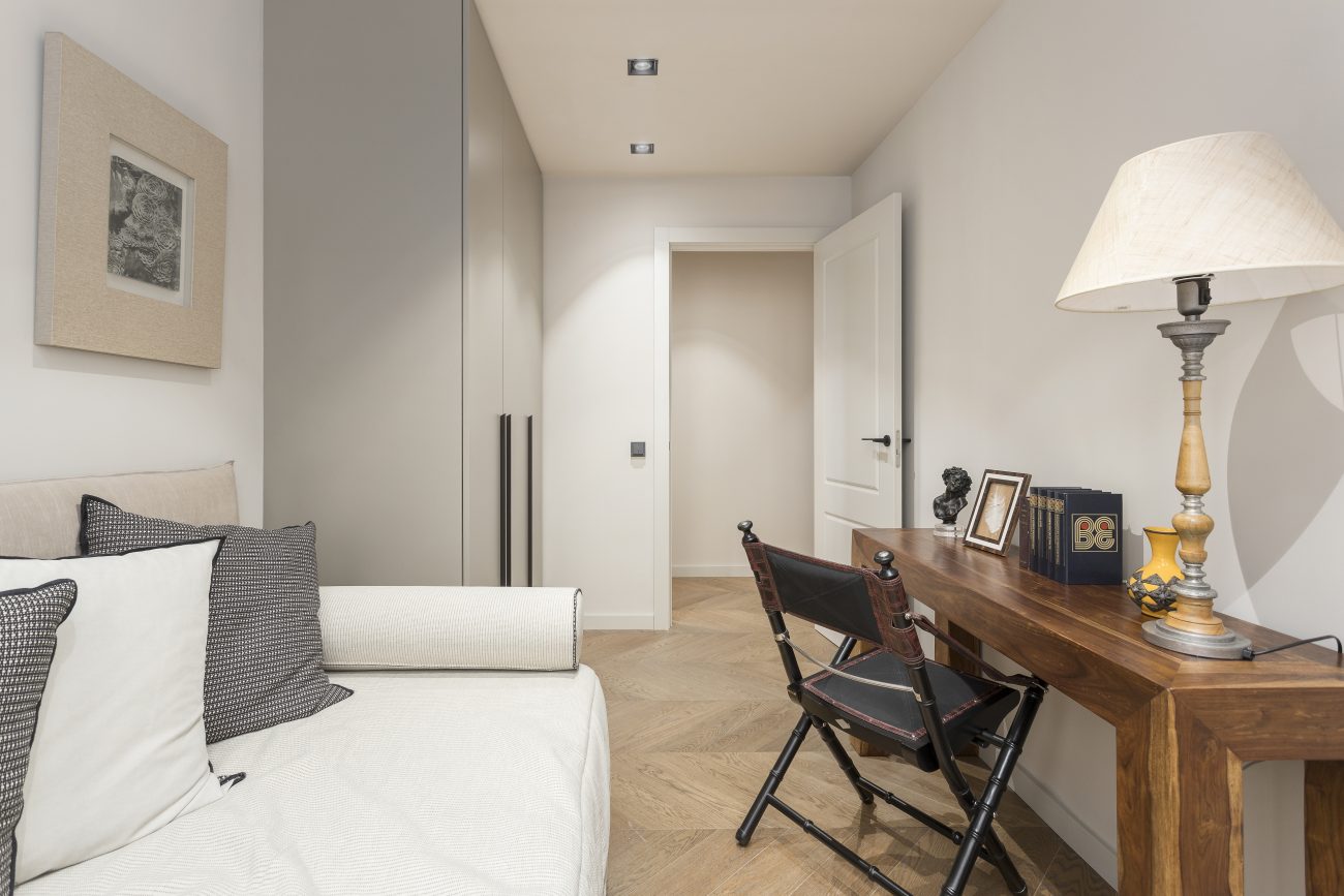 Exclusive refurbished residence on Via Layetana in Barcelona