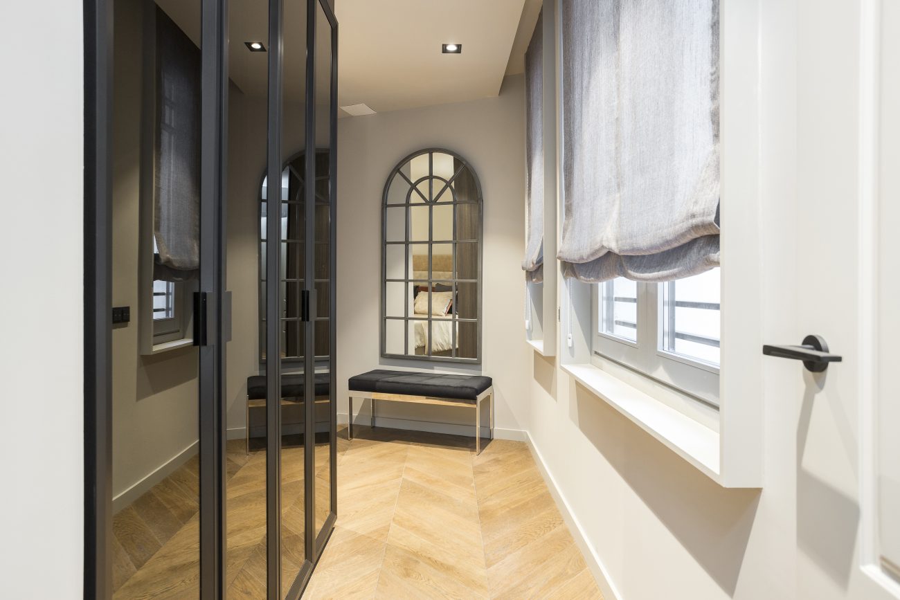 Exclusive refurbished residence on Via Layetana in Barcelona