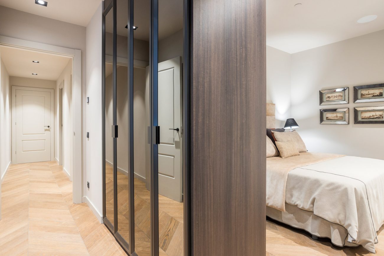 Exclusive renovated design apartment in Via Layetana