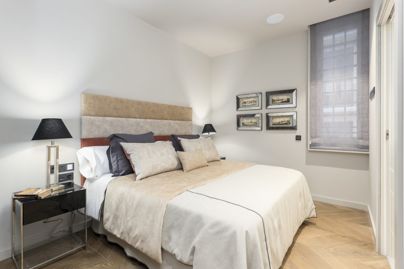 Exclusive refurbished residence on Via Layetana in Barcelona