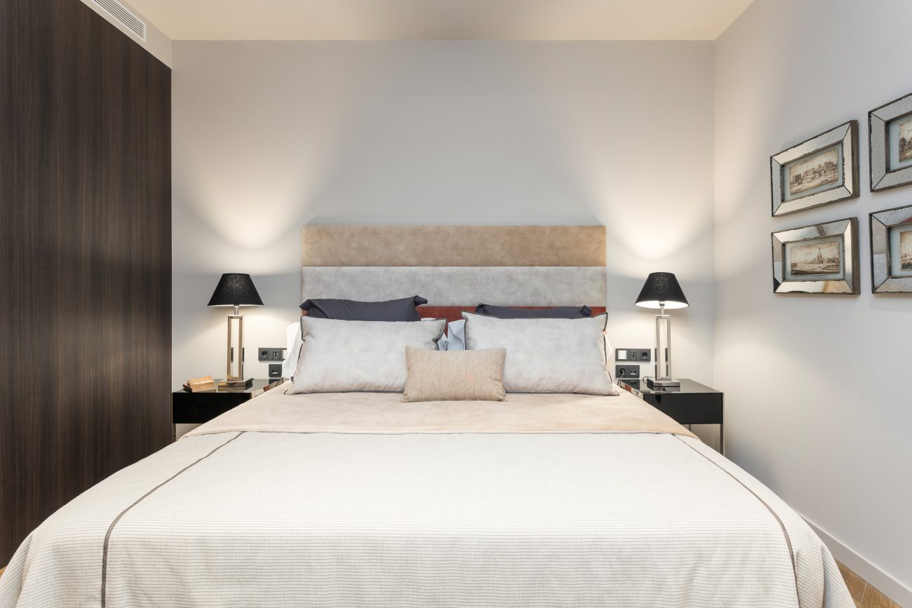 Exclusive renovated design apartment in Via Layetana