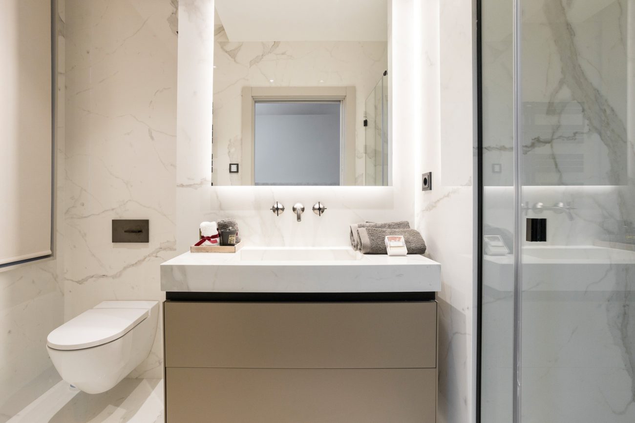 Exclusive renovated design apartment in Via Layetana