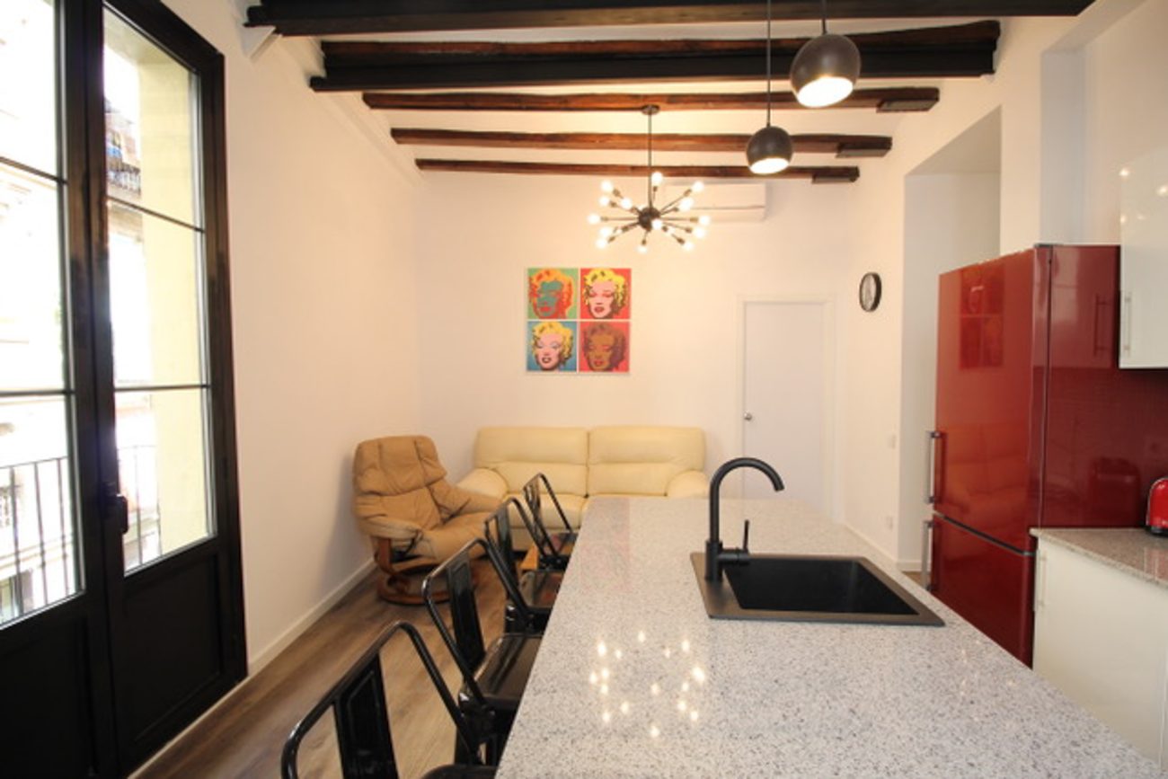 A flat with excellent location in the city center