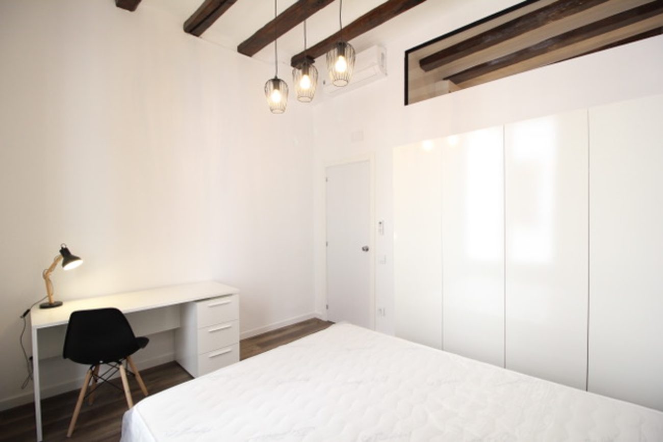 A flat with excellent location in the city center