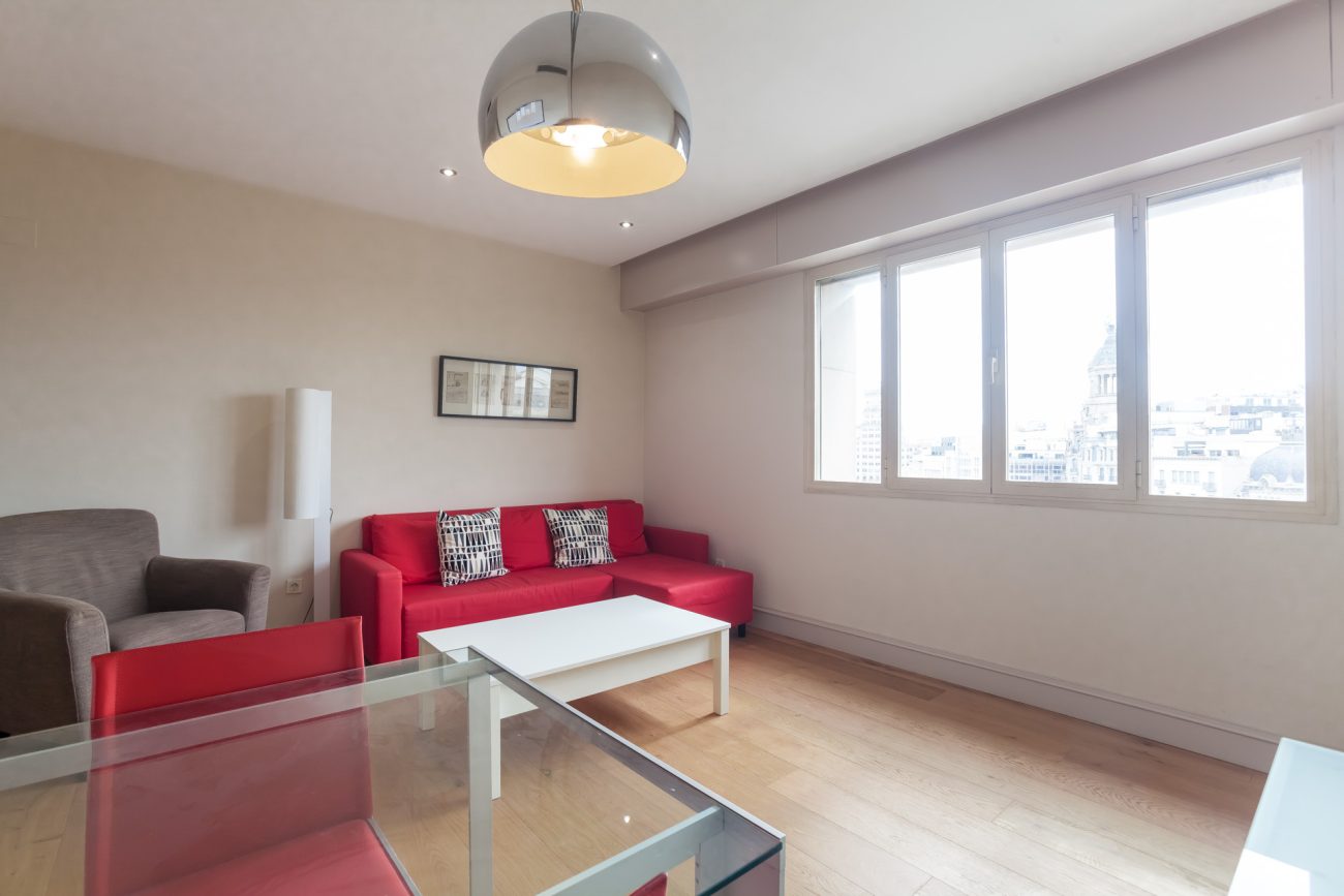 Bright apartment in Paseo de Gracia