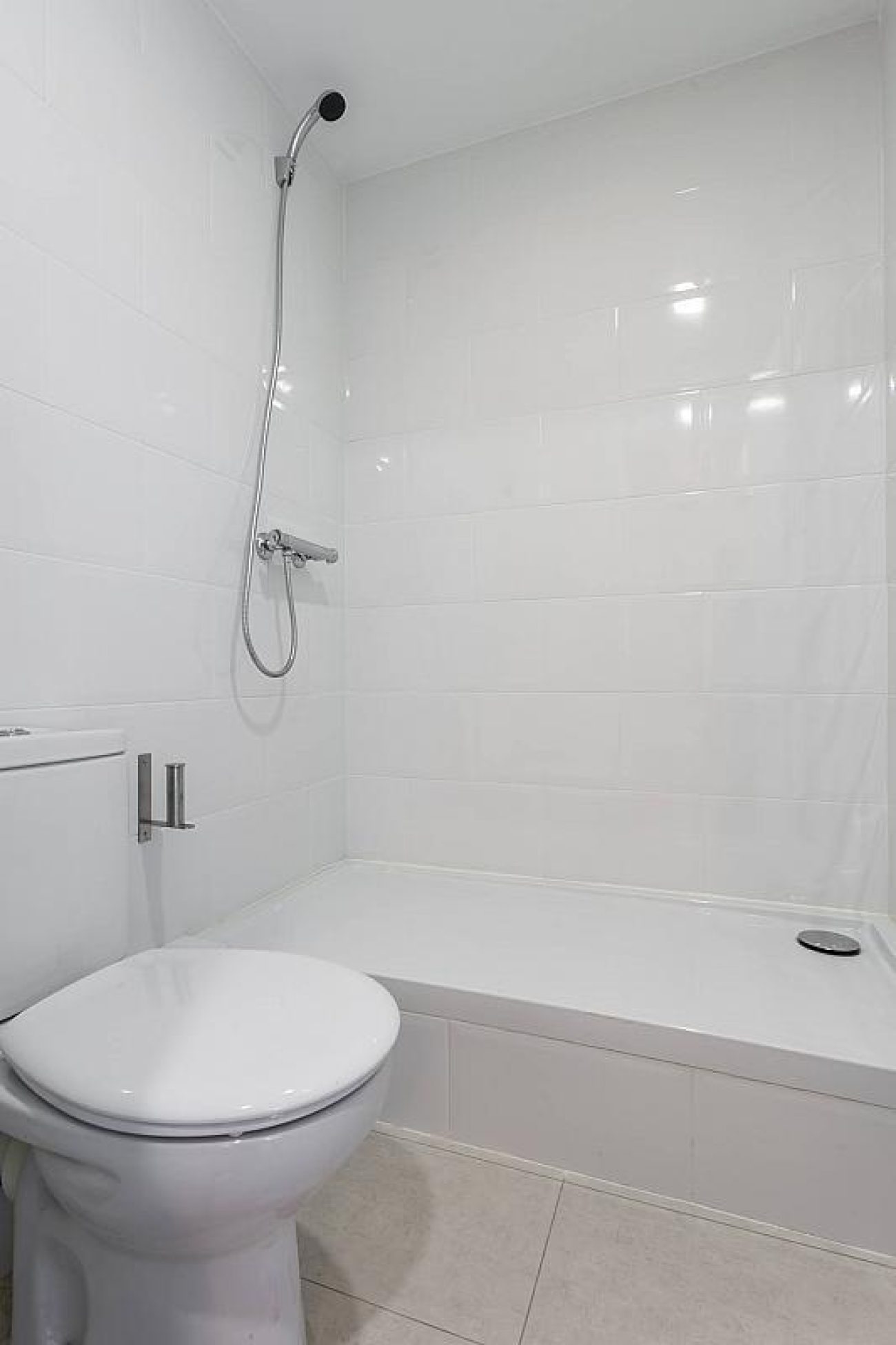 Light apartment in the “coolest” district of Barcelona