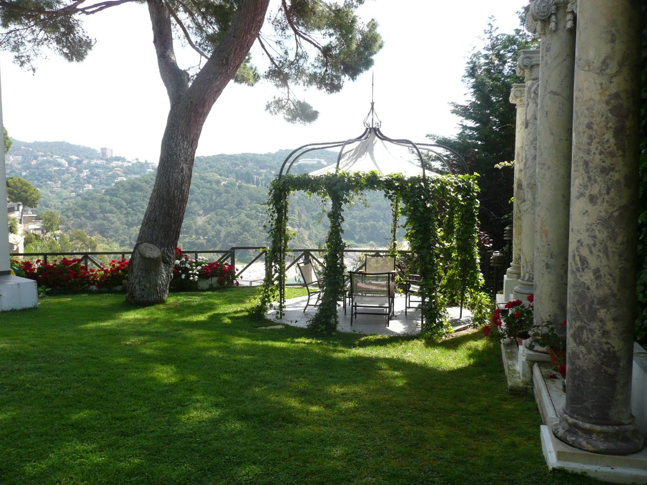 Magnificent designer house in Cala Canyelles, Lloret de Mar