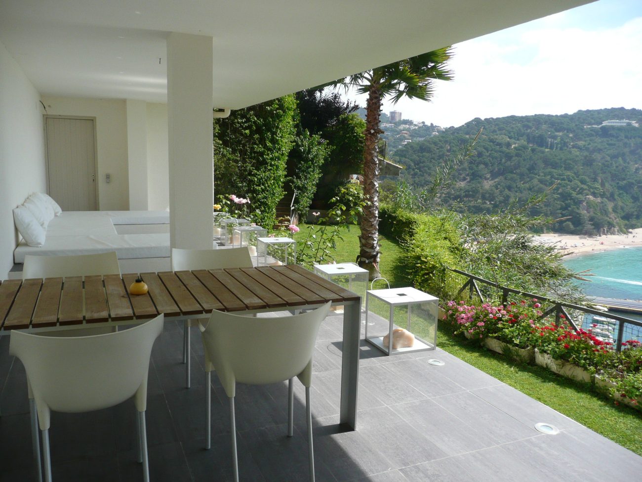 Magnificent designer house in Cala Canyelles, Lloret de Mar