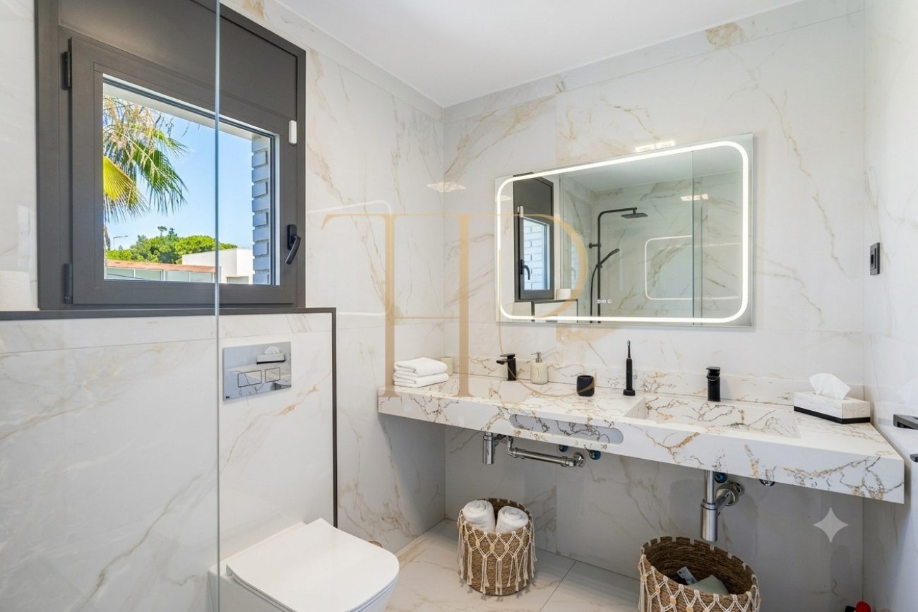 Exclusive Newly Renovated Designer Villa in La Pineda, Castelldefels