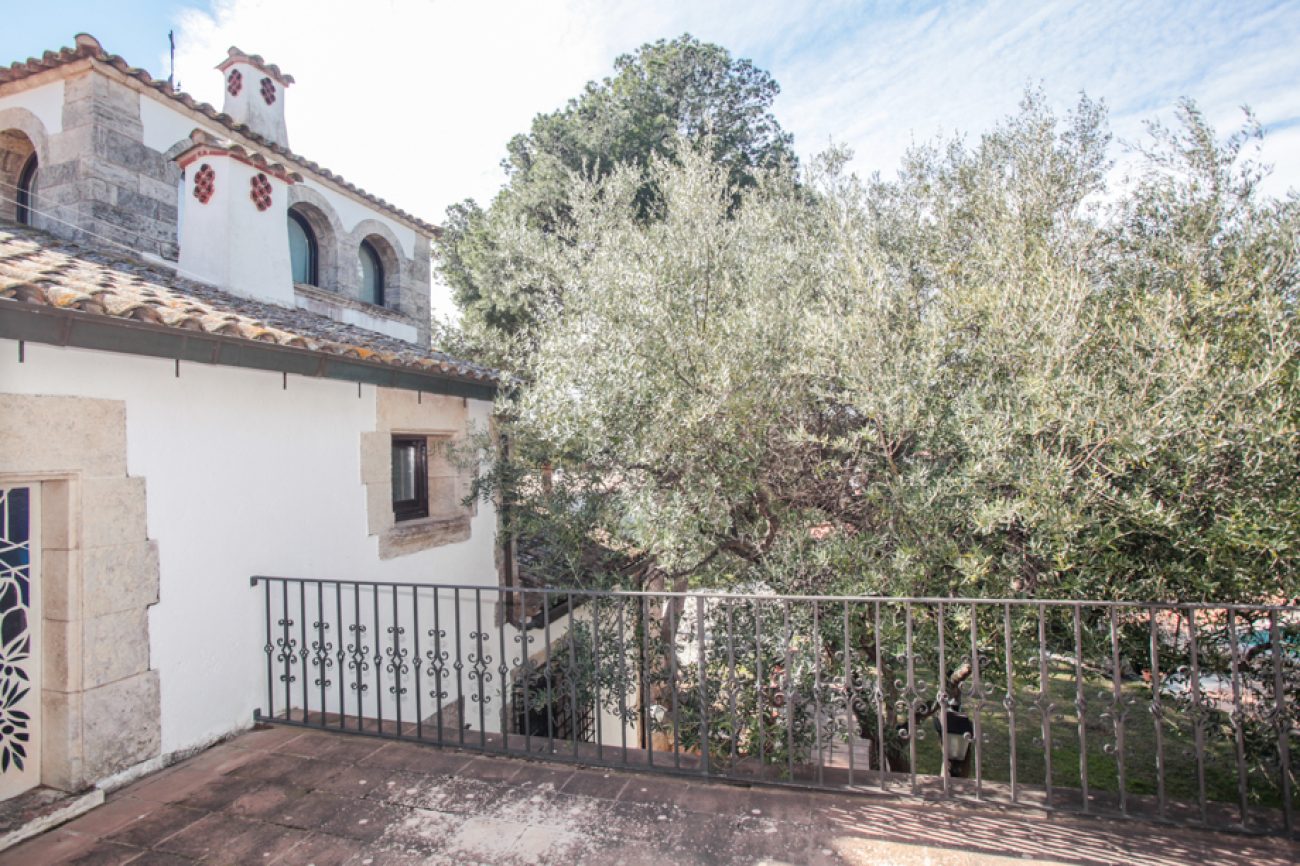 Luxury villa in the elite urbanisation of Sagaro.
