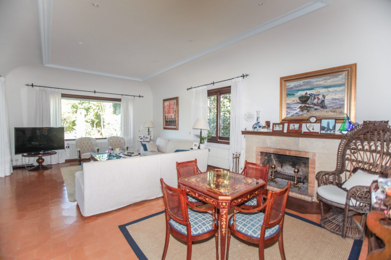Luxury villa in the elite urbanisation of Sagaro.