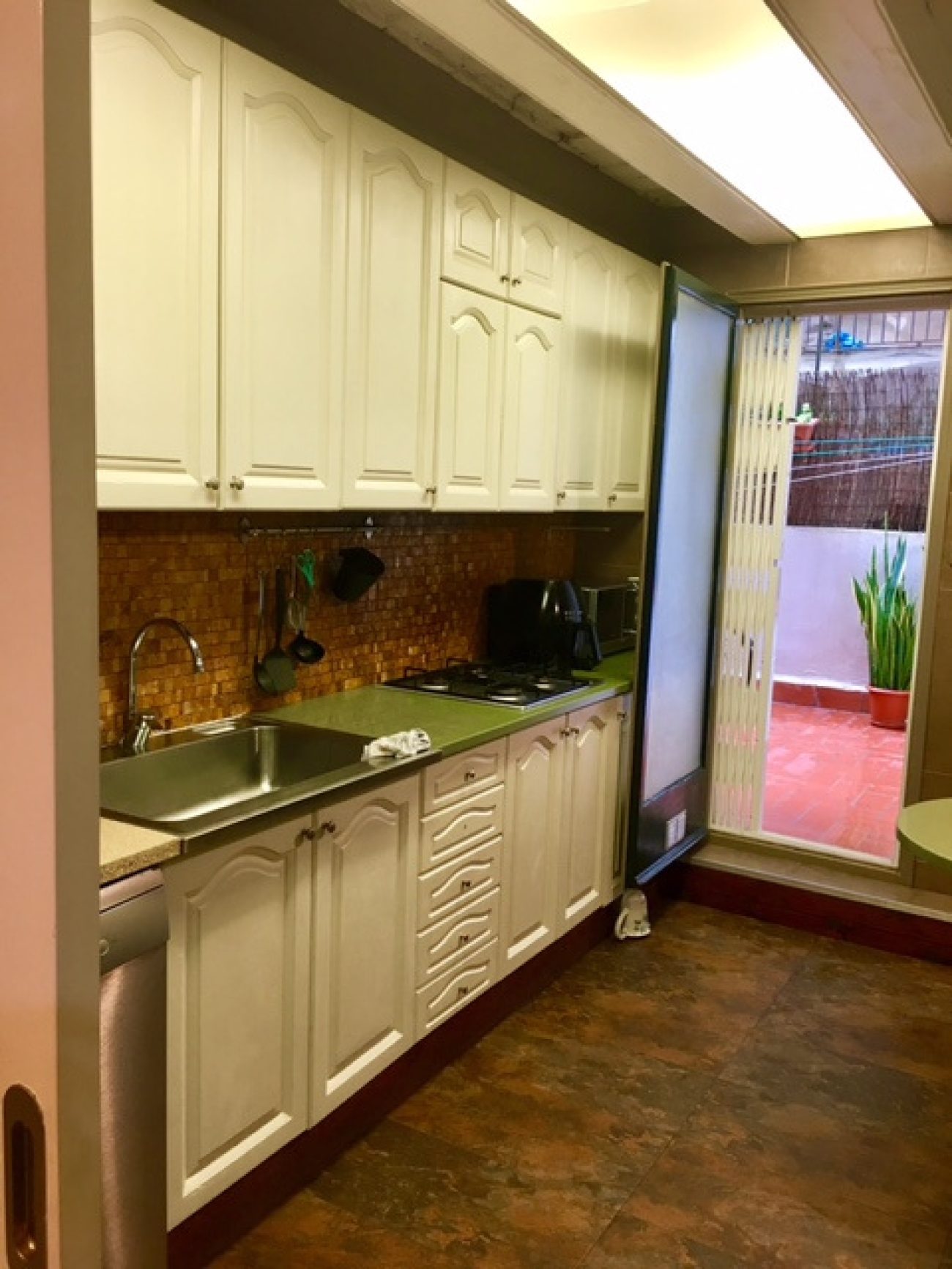 Big flat in the historic centre of Barcelona