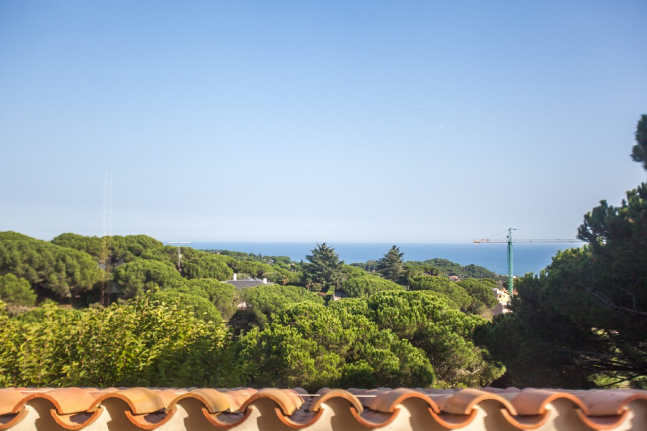 Big rustic house close to Barcelona