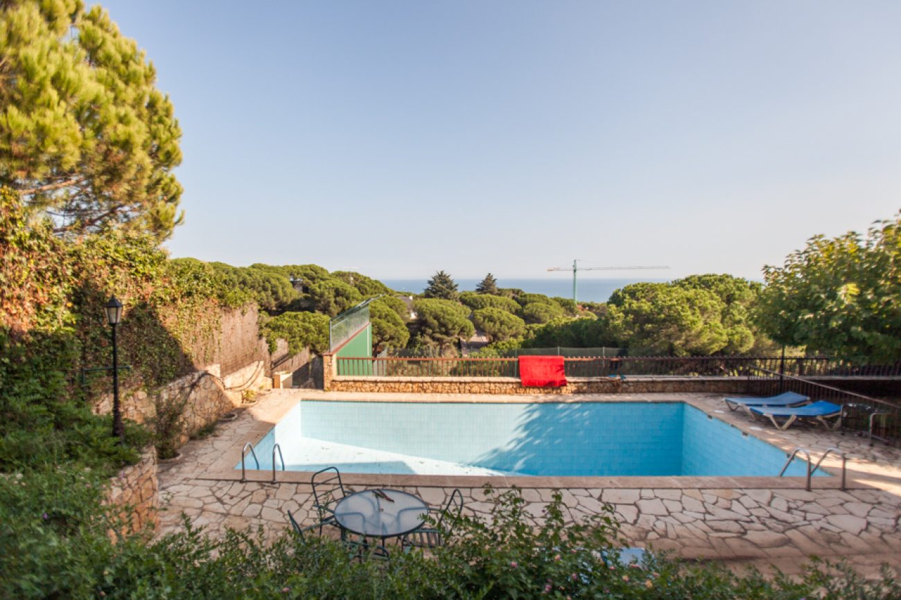 Big rustic house close to Barcelona