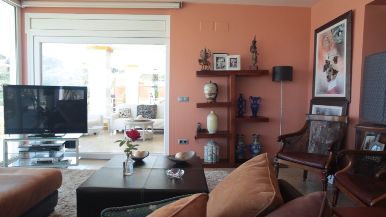 Villa with panoramic views of the sea and the city
