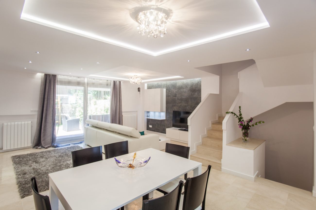 Exclusive townhouse in Gava Mar for rent