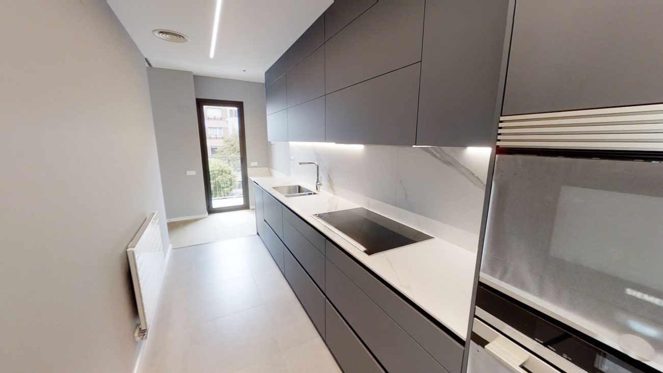 Ample apartment in Sarria