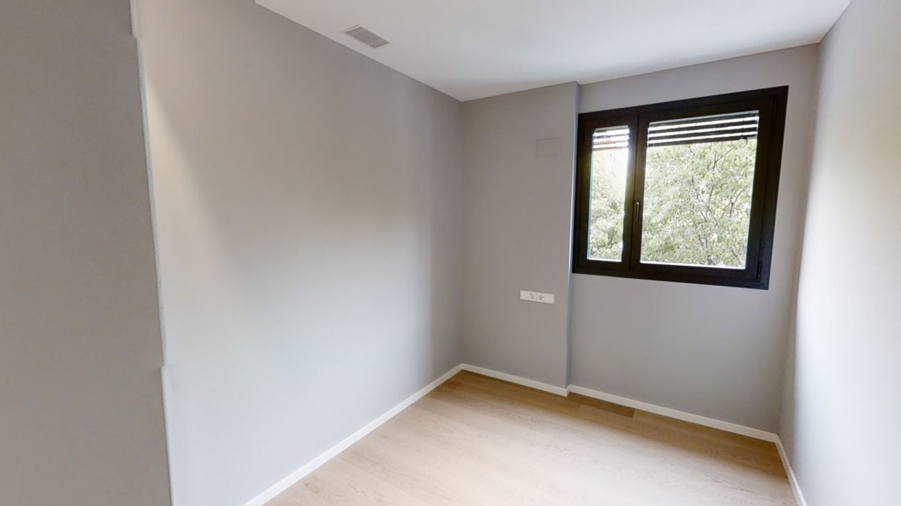 Ample apartment in Sarria