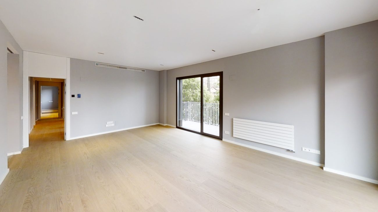 Ample apartment in Sarria