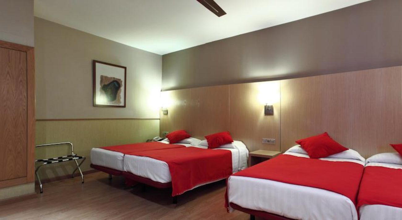 2 star hostel for sale in Poble Sec, Barcelona