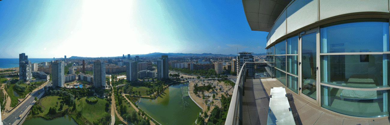 Luxury penthouse close to the sea in Barcelona