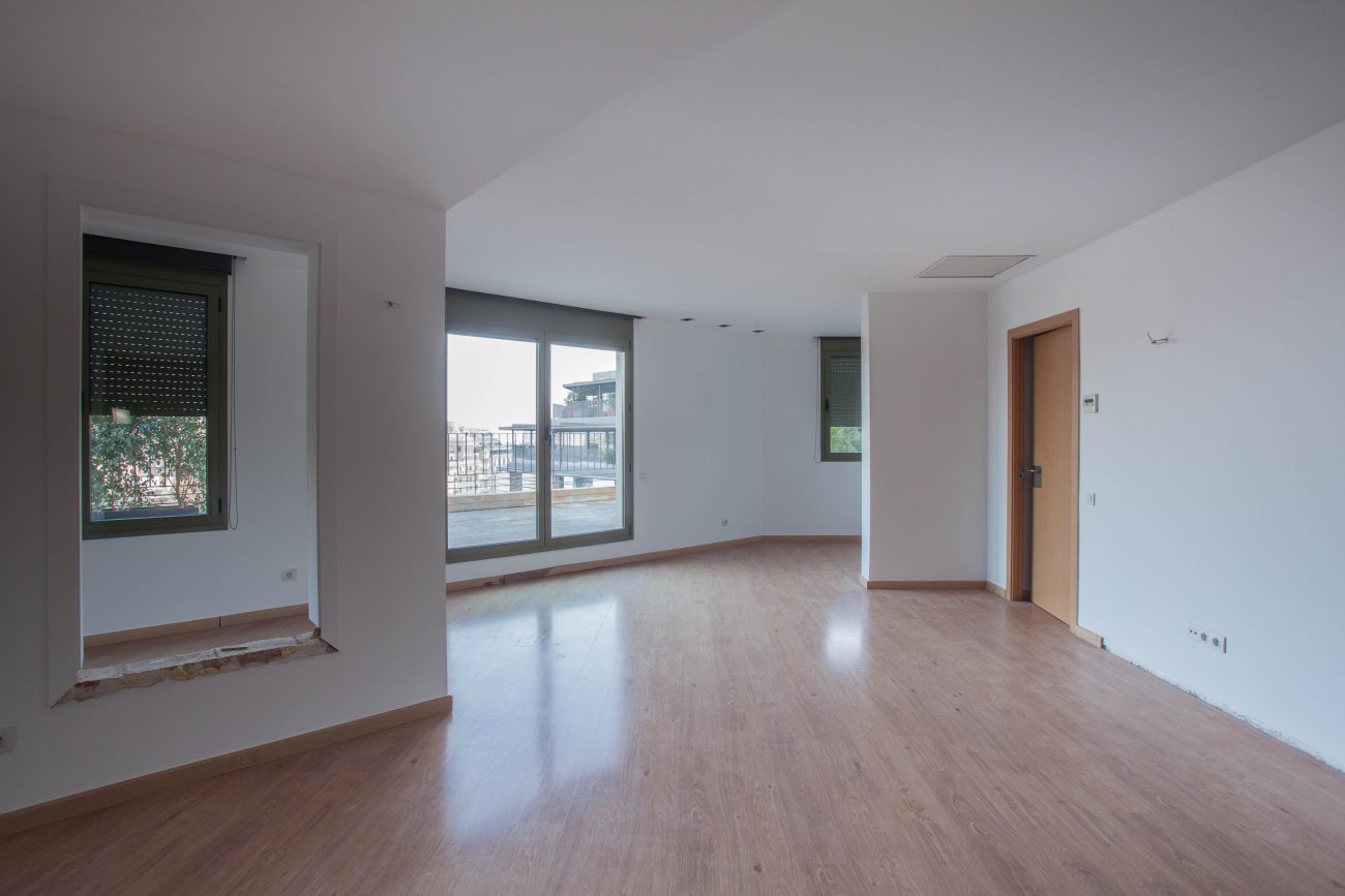 Two-bedroom penthouse with stunning city views