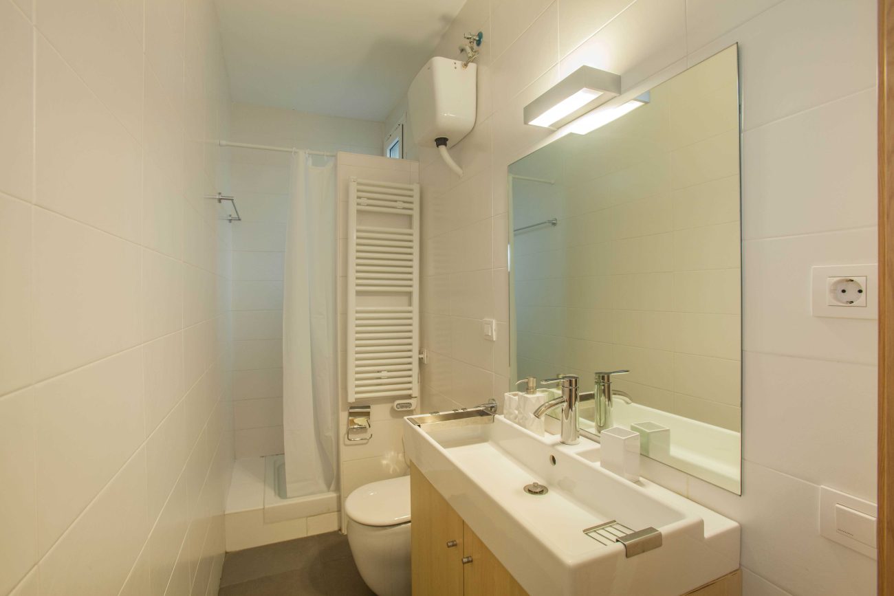 cosy furnished flat in Paseo de Gracia