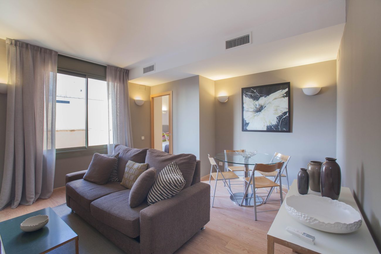 cosy furnished flat in Paseo de Gracia