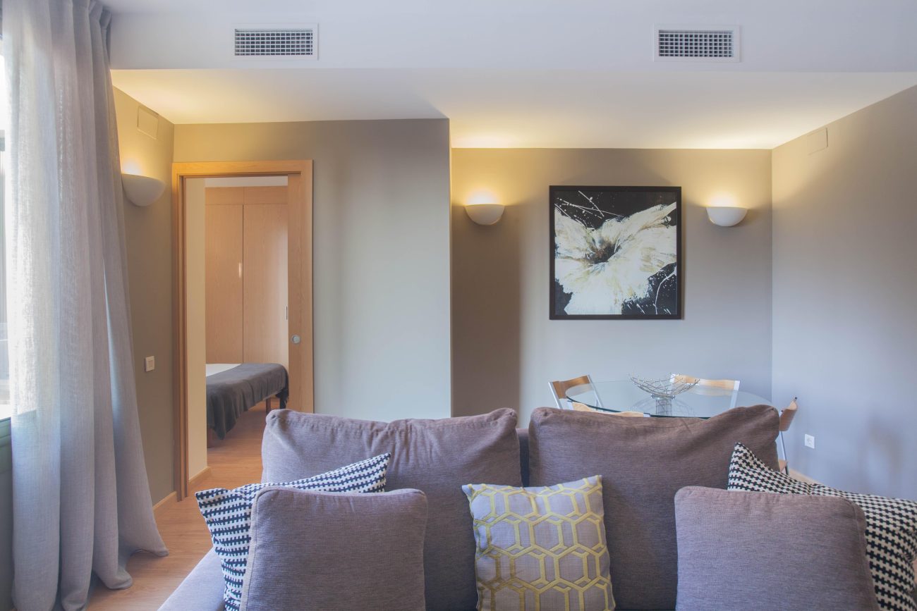 cosy furnished flat in Paseo de Gracia
