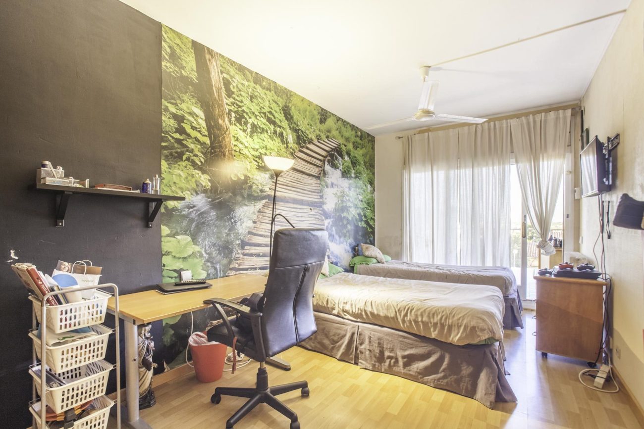 House with views in Castelldefels