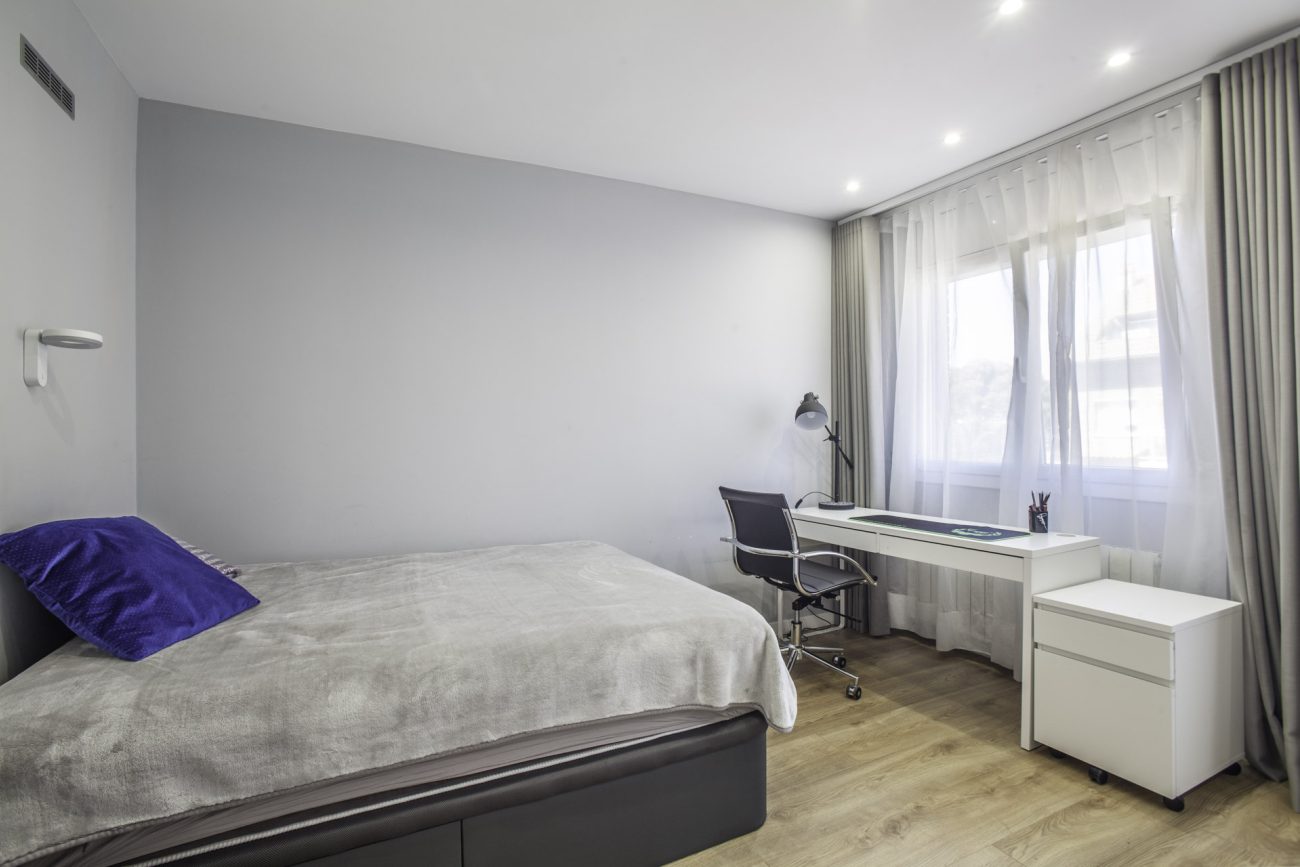 Newly refurbished townhouse at the first sea line