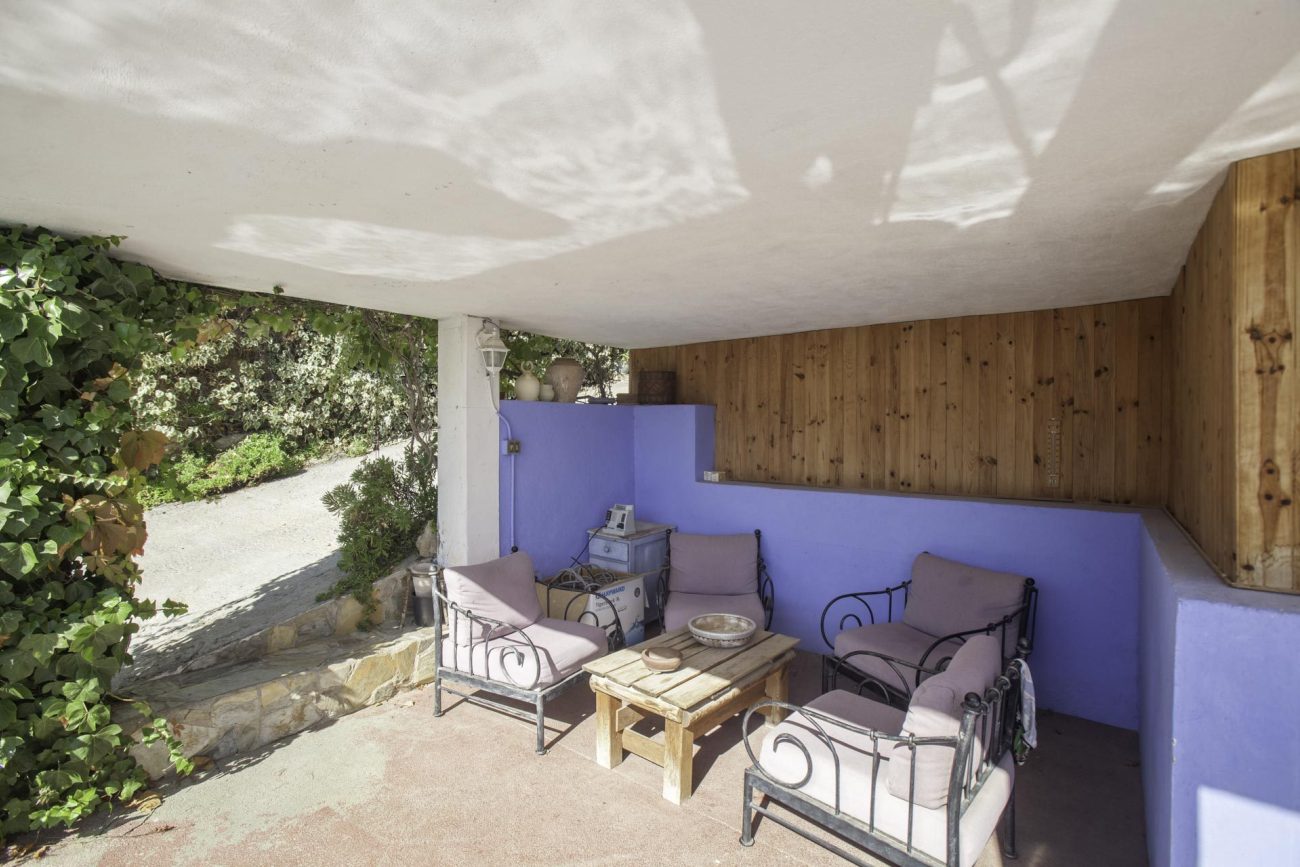 House in the best mountain area of Castelldefels