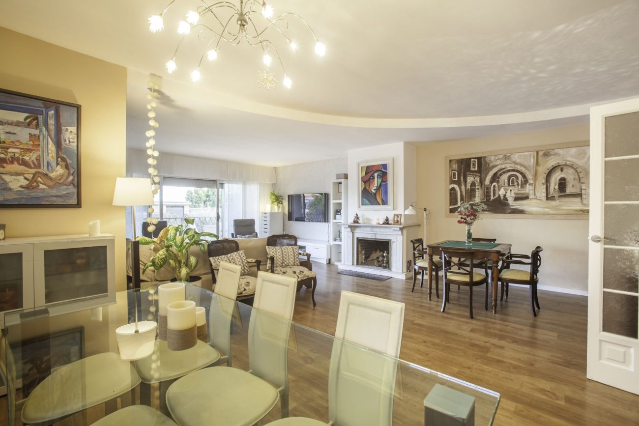House with views in Castelldefels