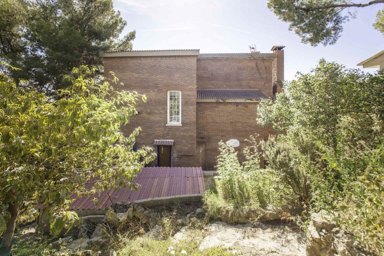 House in the best mountain area of Castelldefels