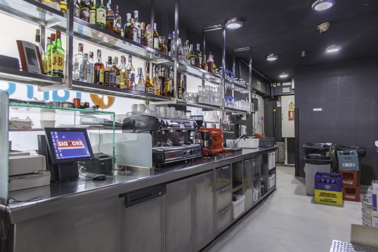 Fully functioning excellent restaurant in Barceloneta