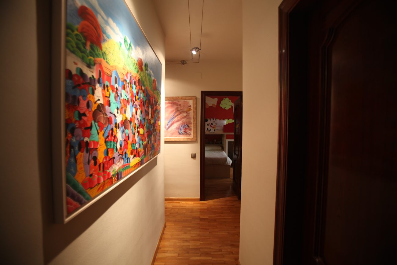 Large apartment in one of the main streets of Barcelona