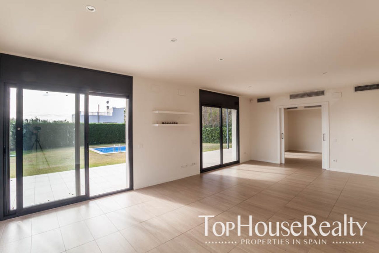 House with beautiful views in the exclusive area of Sitges