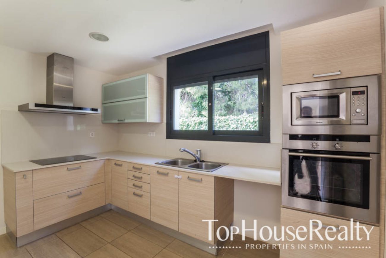 House with beautiful views in the exclusive area of Sitges